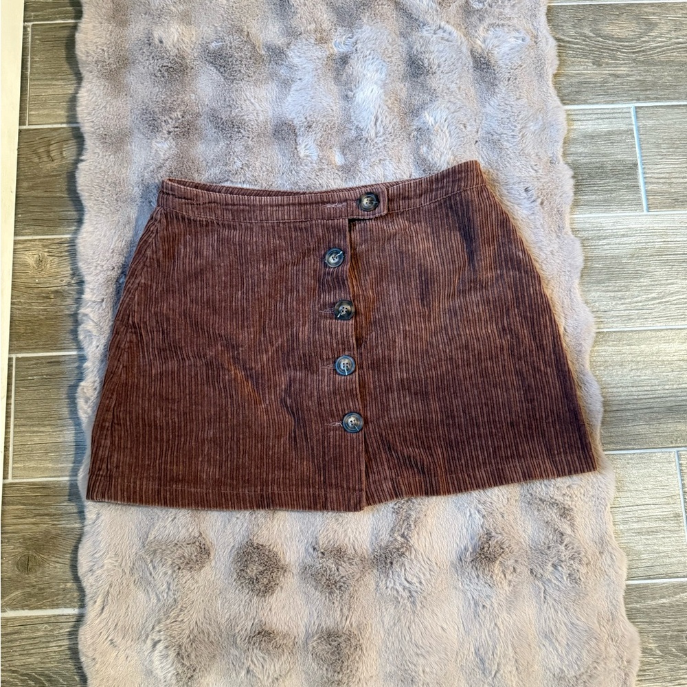 Chelsea & Violet brown mini skirt with buttons, size large